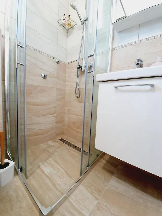 Apartmani Starigrad Paklenica - Danijel Apartment