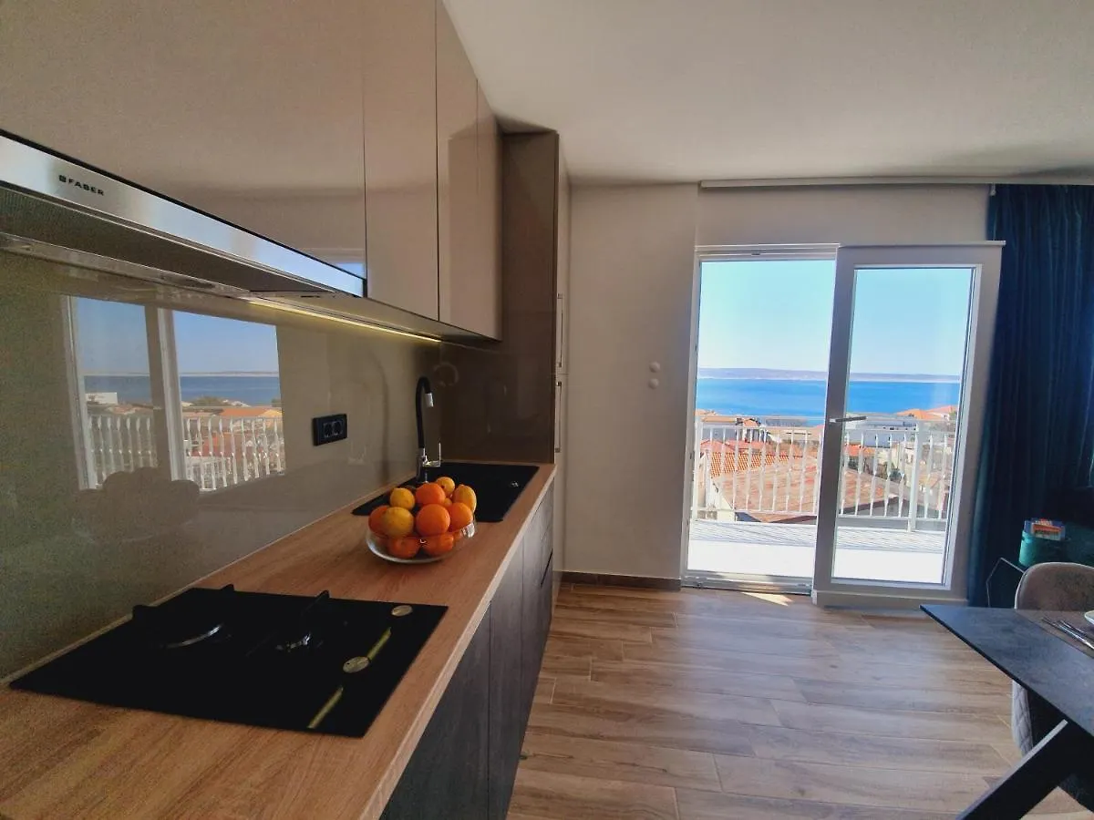 Apartmani Starigrad Paklenica - Danijel 0*,