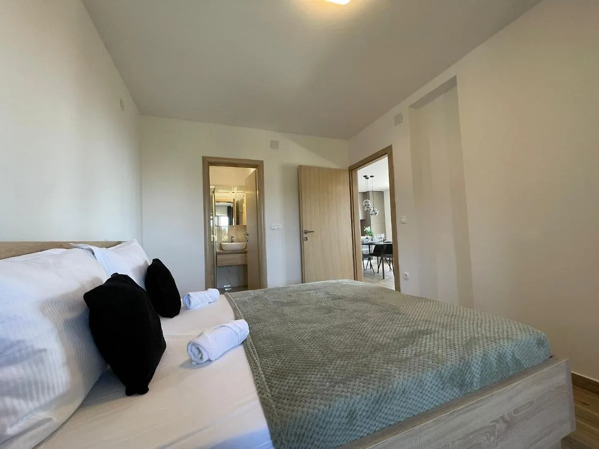 Apartmani Starigrad Paklenica - Danijel Kroatien