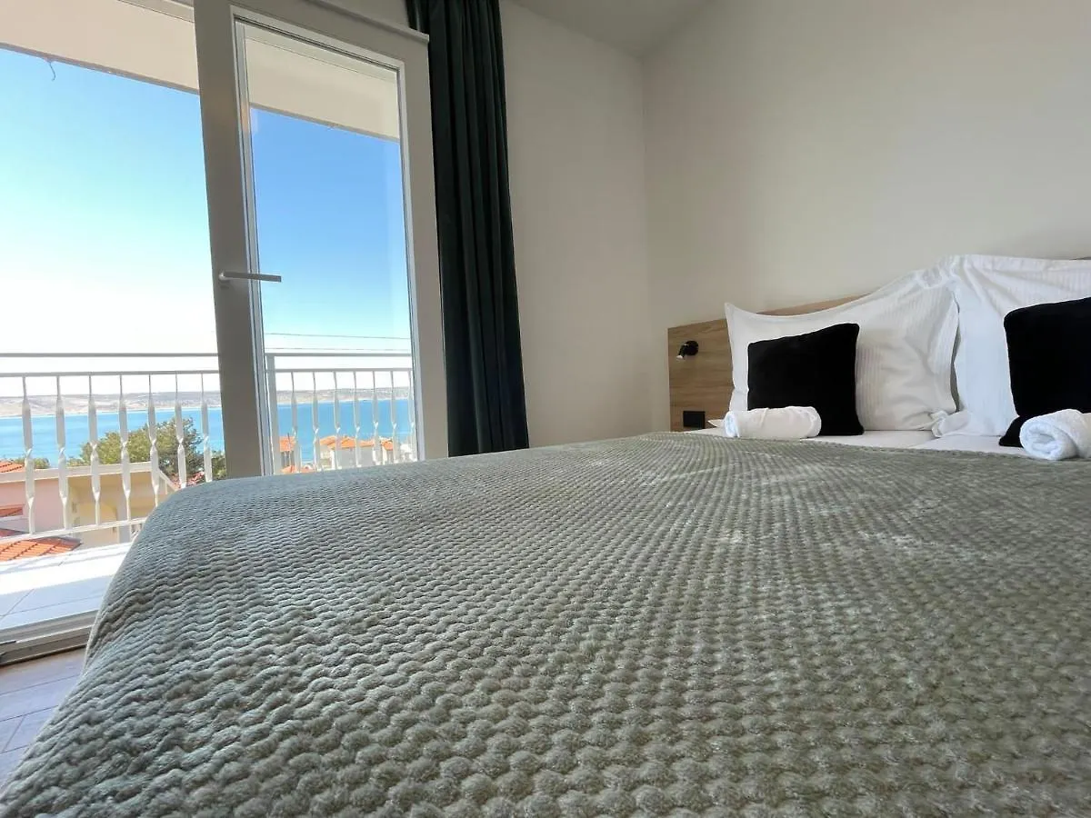 Apartmani Starigrad Paklenica - Danijel