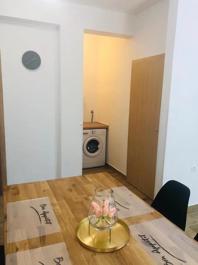 Lägenhet Apartmani Starigrad Paklenica - Danijel